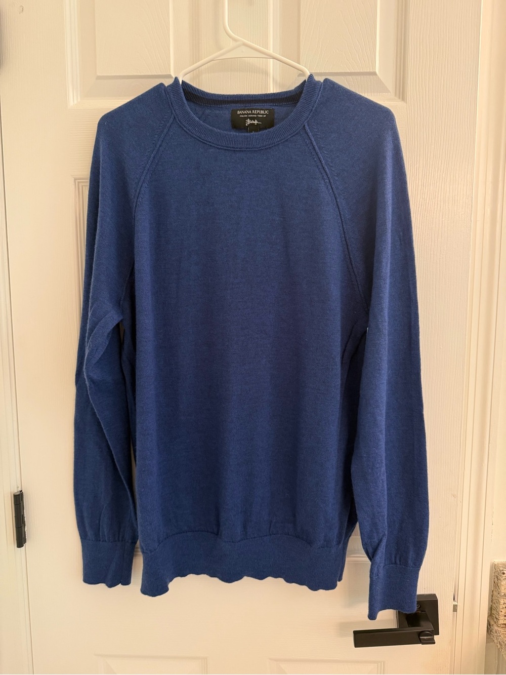 Banana Republic Men’s Crewneck Sweater - Navy Blue